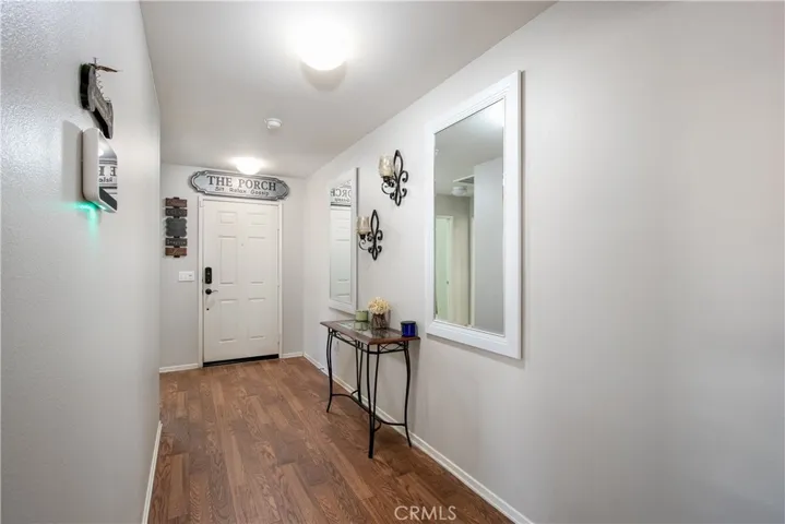 684 Julian Avenue, San Jacinto, California 92582