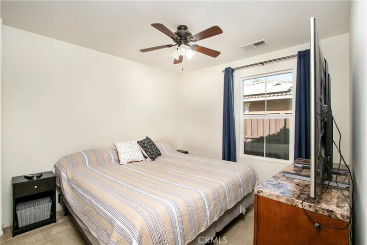 684 Julian Avenue, San Jacinto, California 92582