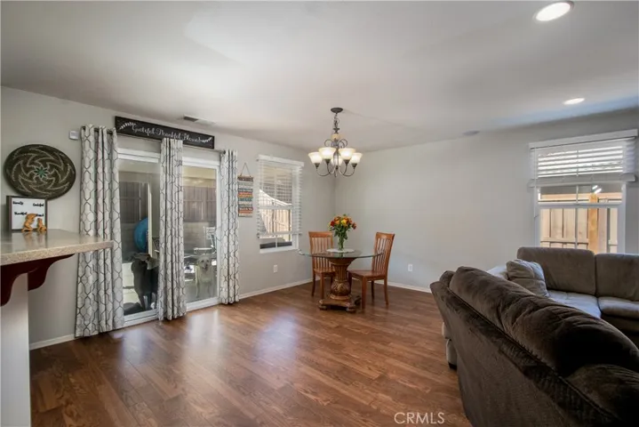 684 Julian Avenue, San Jacinto, California 92582