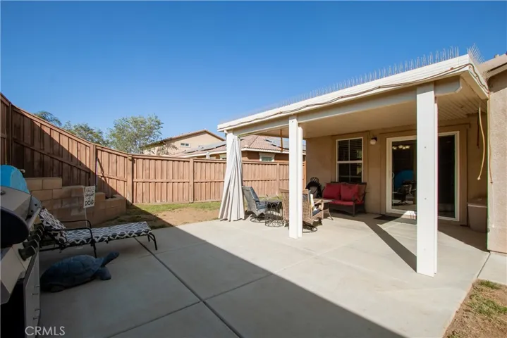 684 Julian Avenue, San Jacinto, California 92582