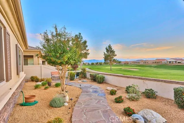 11054 Rockaway Glen Road, Apple Valley, California 92308