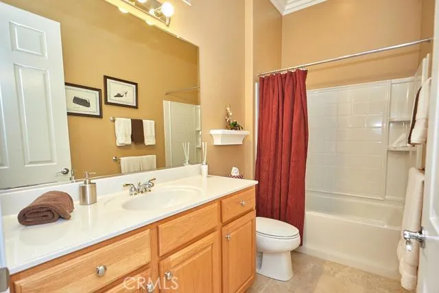 11054 Rockaway Glen Road, Apple Valley, California 92308