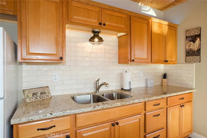 1921 Pioneer Way, Pine Mountain Club, California 93222