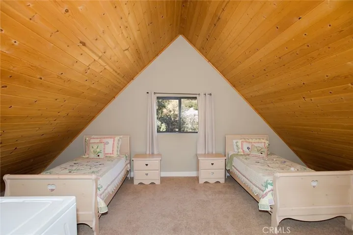 1921 Pioneer Way, Pine Mountain Club, California 93222