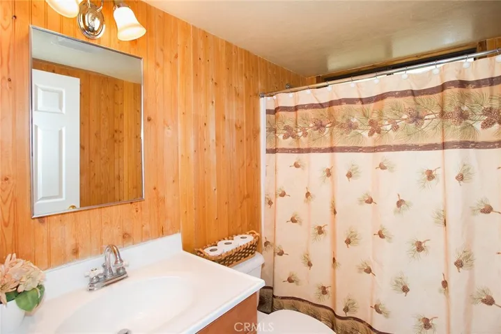 1921 Pioneer Way, Pine Mountain Club, California 93222