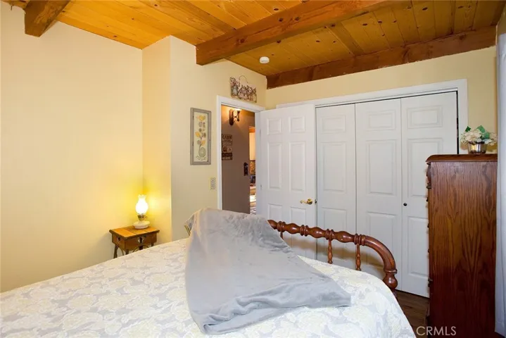 1921 Pioneer Way, Pine Mountain Club, California 93222
