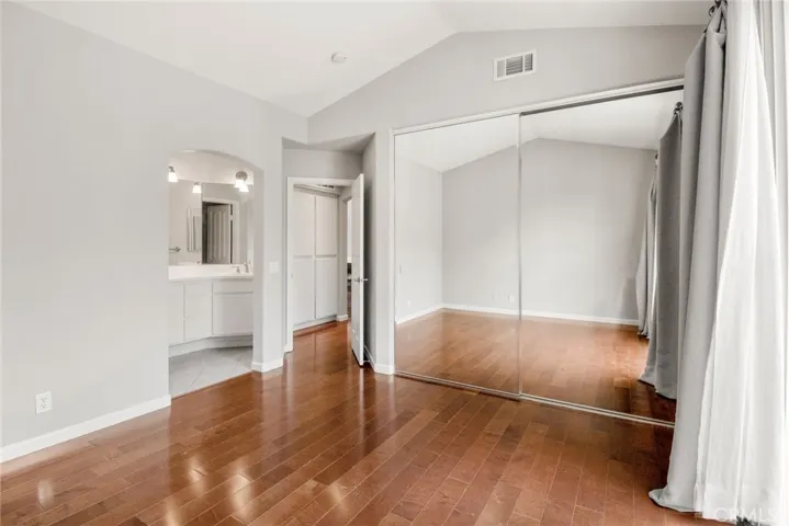 16 La Ronda, Irvine, California 92606