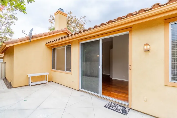 16 La Ronda, Irvine, California 92606