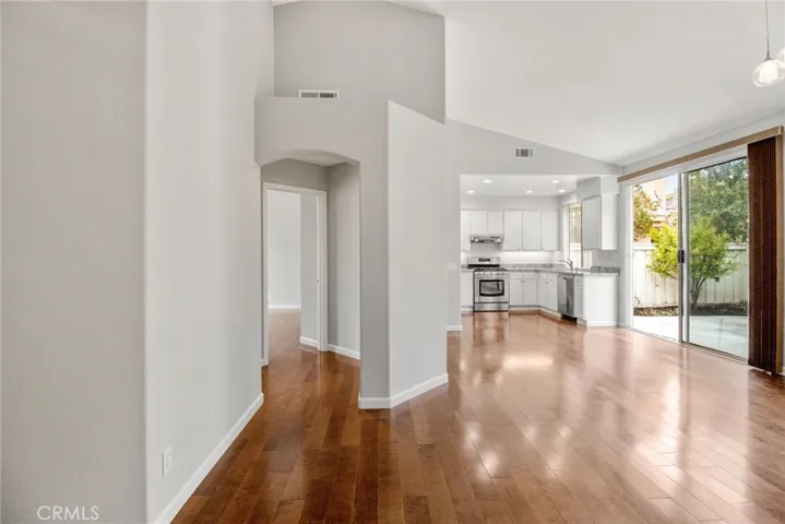 16 La Ronda, Irvine, California 92606