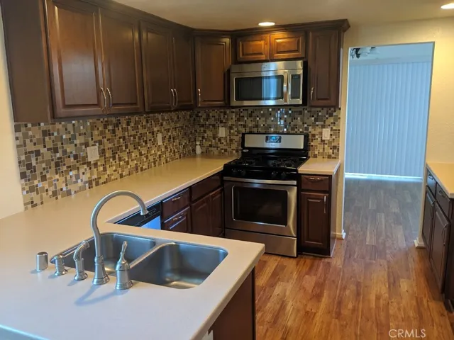 23117 Kimmore, Valencia, California 91355