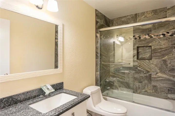 1435 Wigeon Drive, Corona, California 92882