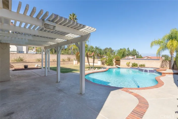 1435 Wigeon Drive, Corona, California 92882