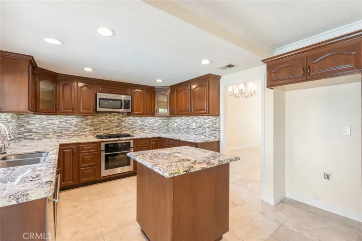 1435 Wigeon Drive, Corona, California 92882