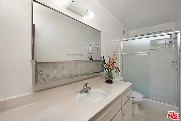 2501 W Redondo Beach Boulevard 229, Gardena, California 90249
