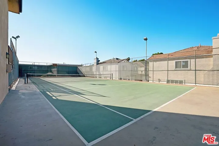 2501 W Redondo Beach Boulevard 229, Gardena, California 90249