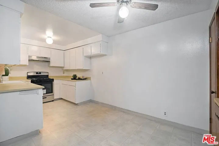 2501 W Redondo Beach Boulevard 229, Gardena, California 90249