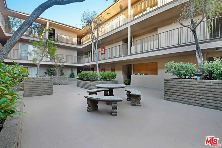 2501 W Redondo Beach Boulevard 229, Gardena, California 90249