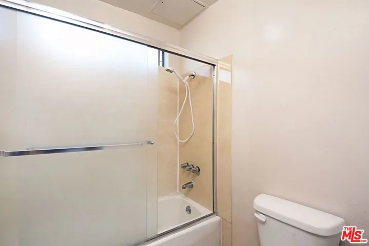 2501 W Redondo Beach Boulevard 229, Gardena, California 90249