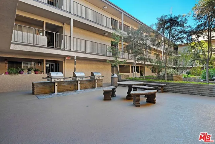 2501 W Redondo Beach Boulevard 229, Gardena, California 90249