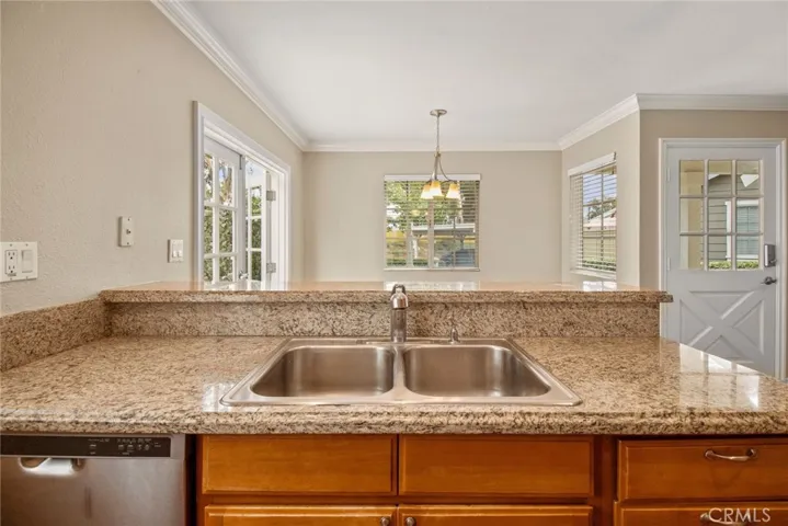 33 Fairside 22, Irvine, California 92614