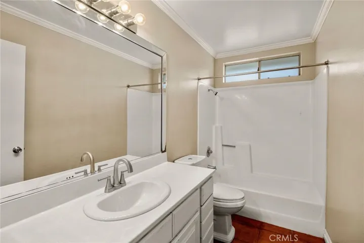 33 Fairside 22, Irvine, California 92614