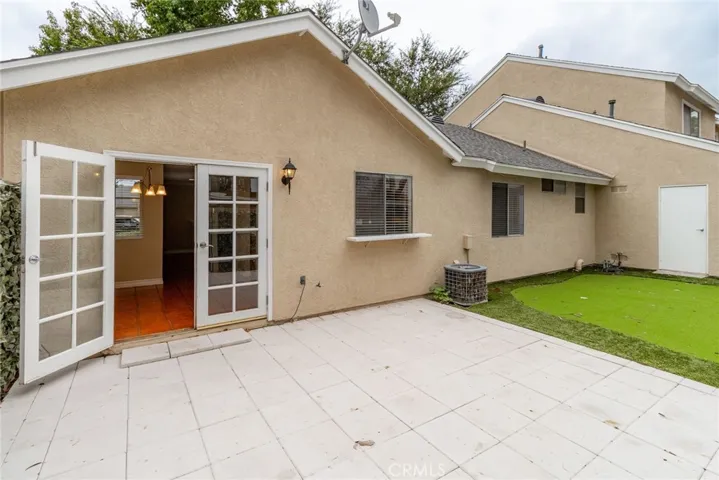 33 Fairside 22, Irvine, California 92614