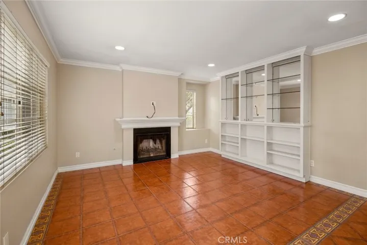 33 Fairside 22, Irvine, California 92614