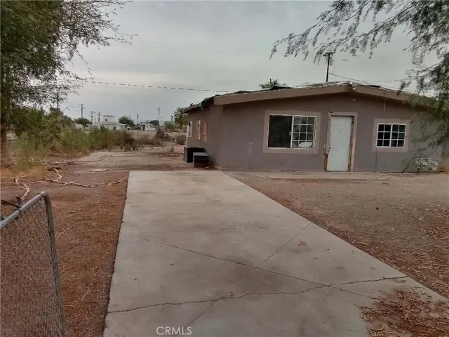 13960 Warmington Street, Blythe, California 92225