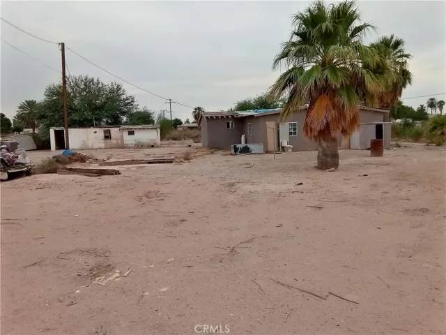 13960 Warmington Street, Blythe, California 92225