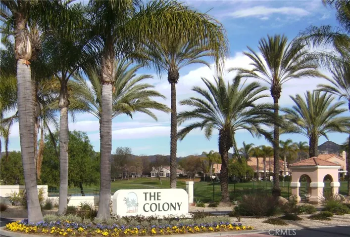 Welcome to The Colony, Murrieta's finest 55+ gated community.
