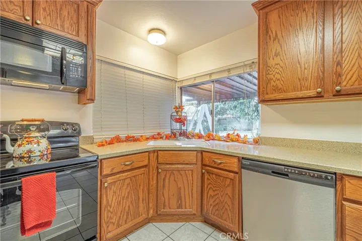 1036 Caperton Street, Lancaster, California 93535