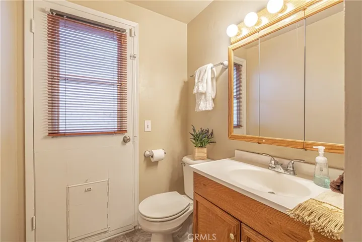 1036 Caperton Street, Lancaster, California 93535