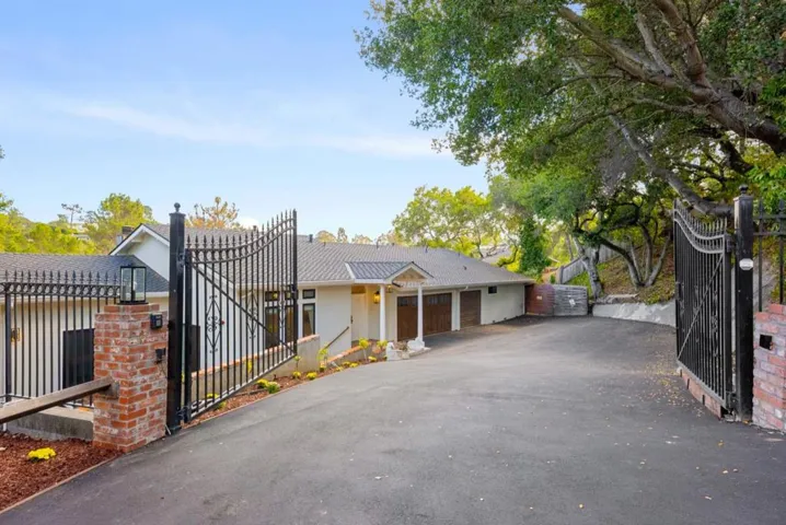 , Hillsborough, California 94010