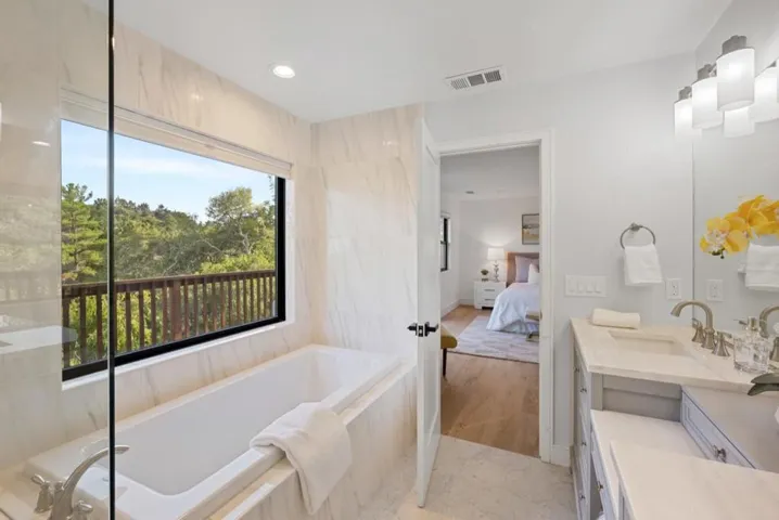 , Hillsborough, California 94010