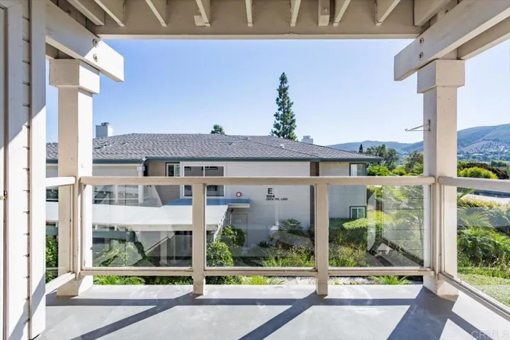 1682 Circa Del Lago A209, San Marcos, California 92078