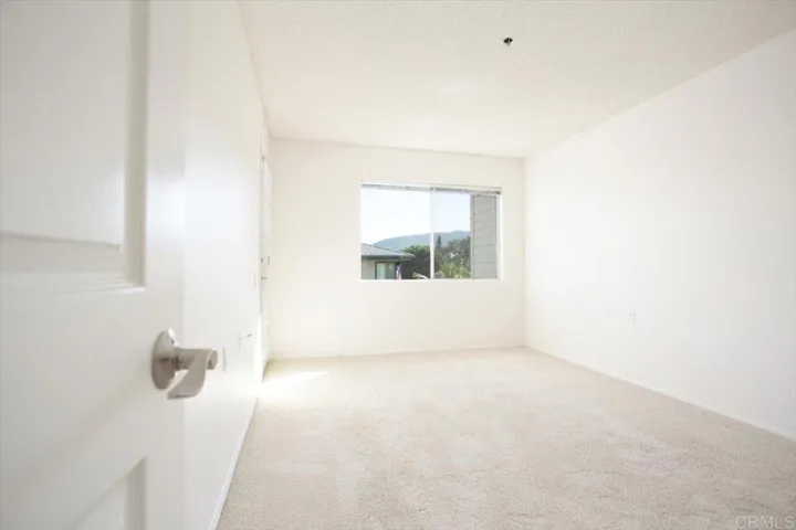 1682 Circa Del Lago A209, San Marcos, California 92078