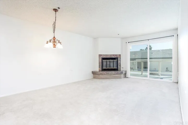 1682 Circa Del Lago A209, San Marcos, California 92078