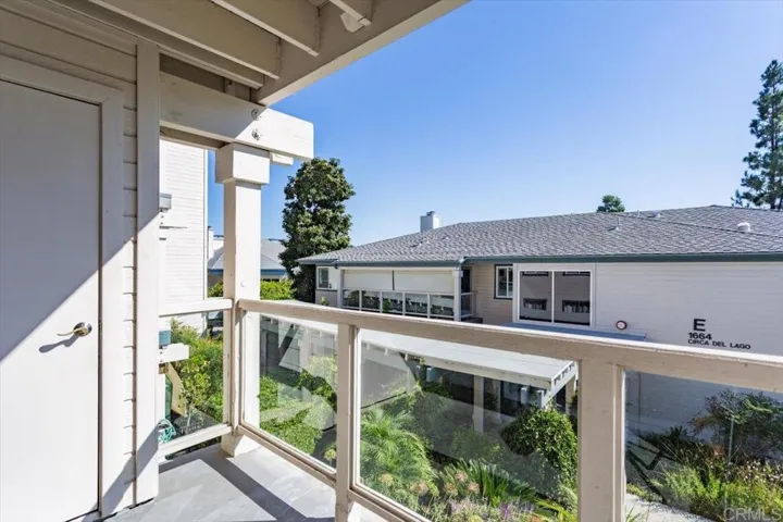 1682 Circa Del Lago A209, San Marcos, California 92078