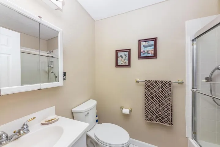 , Daly City, California 94015