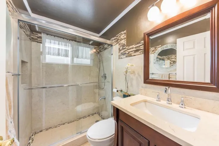 , Daly City, California 94015