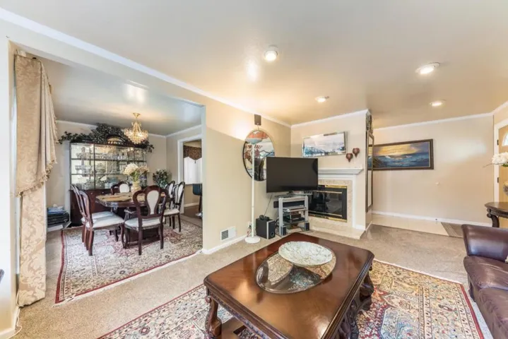 , Daly City, California 94015