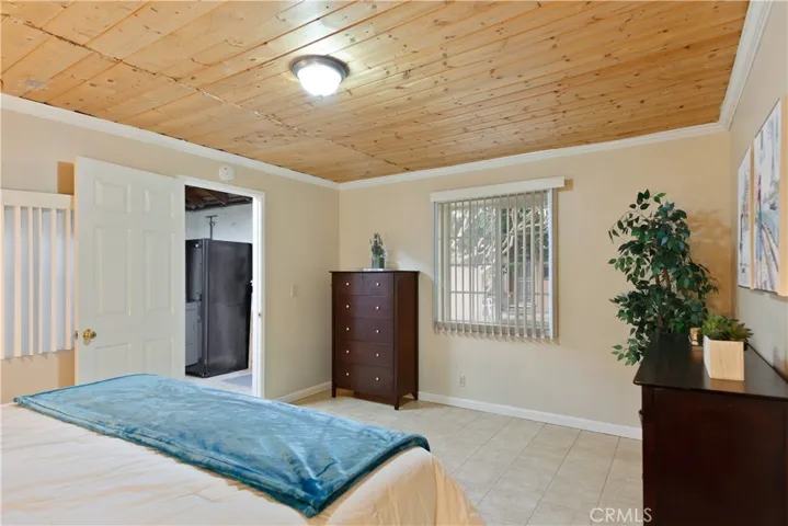 2961 W Orange Avenue, Anaheim, California 92804