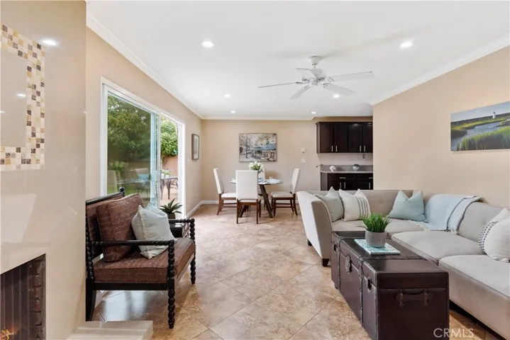 2961 W Orange Avenue, Anaheim, California 92804