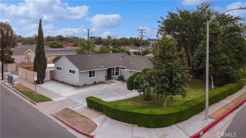 2961 W Orange Avenue, Anaheim, California 92804