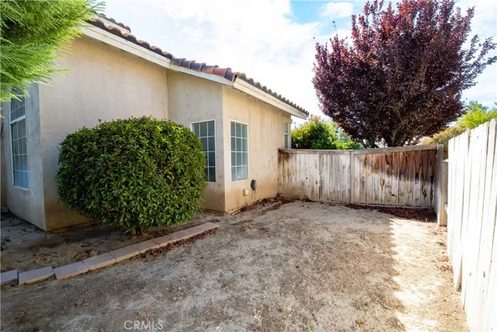 2557 Overland Avenue, Lancaster, California 93536