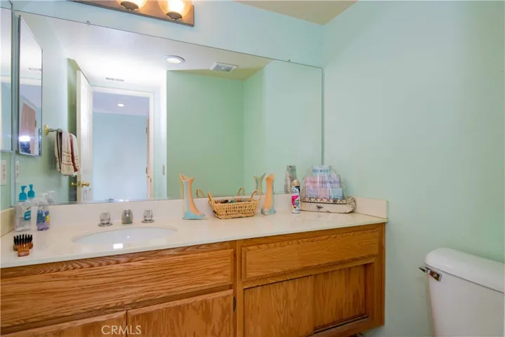 2557 Overland Avenue, Lancaster, California 93536