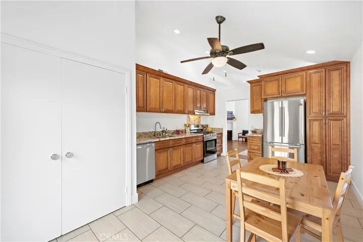 27111 Cedros, Mission Viejo, California 92692