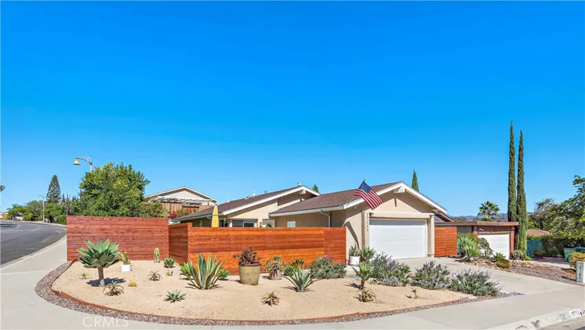 27111 Cedros, Mission Viejo, California 92692