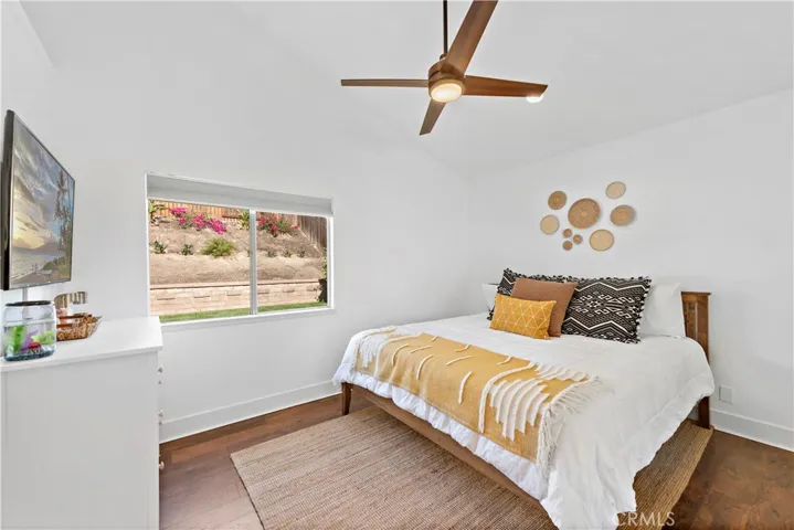 27111 Cedros, Mission Viejo, California 92692