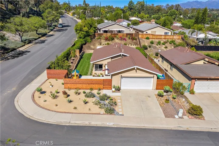 27111 Cedros, Mission Viejo, California 92692
